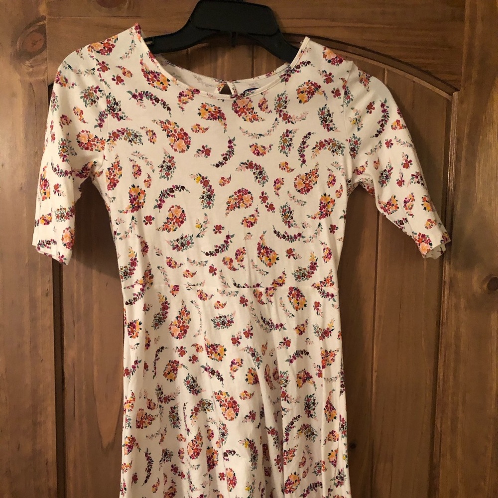 Lightweight, soft, dress